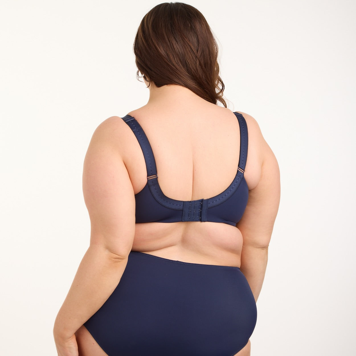 Lily Lace Premium Support Bra - Navy