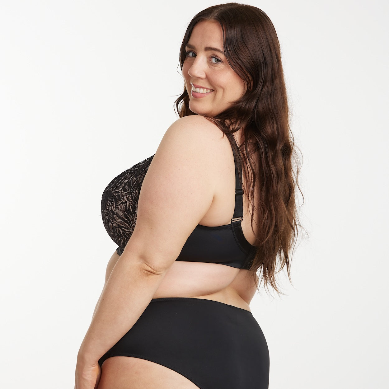 Radiate Lace Premium Support Bra - Blush Black